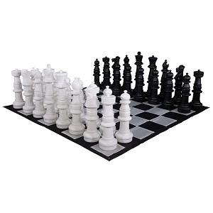 Giant Chess