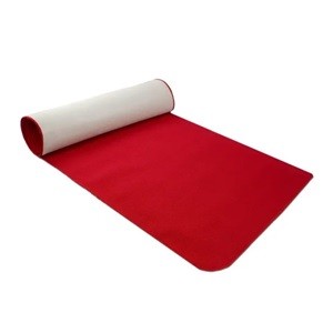 Red Carpet Runner 4′ x 20′