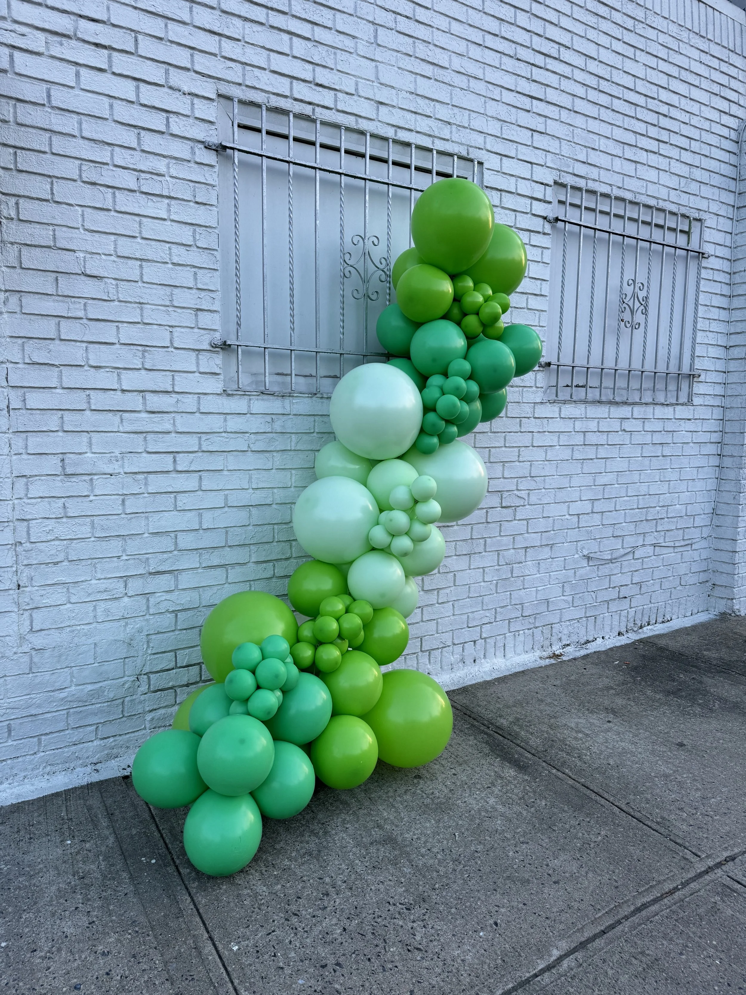 Medium Balloon Garlands