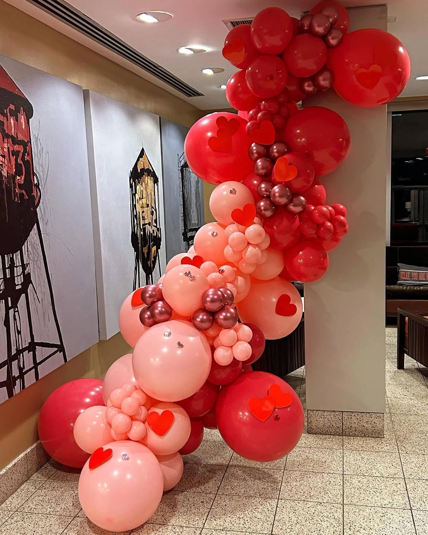JUMBO Balloon Garlands