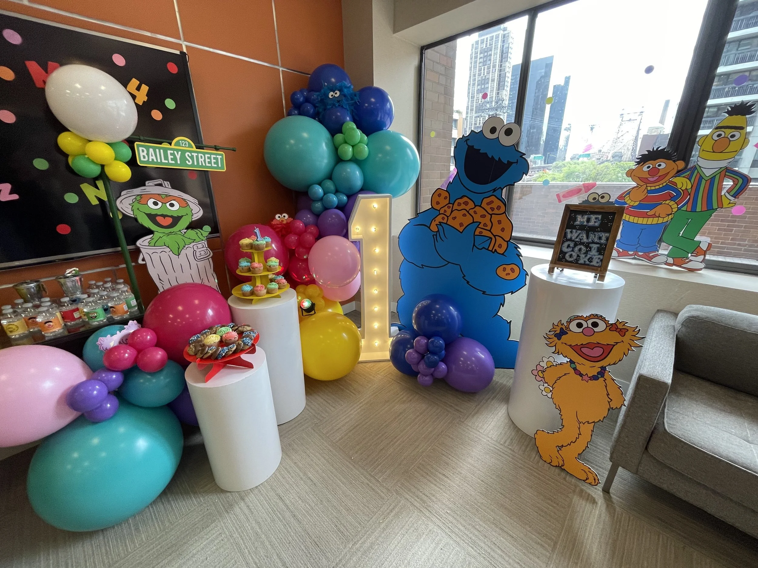 Balloon Backdrop Sesame Street Theme